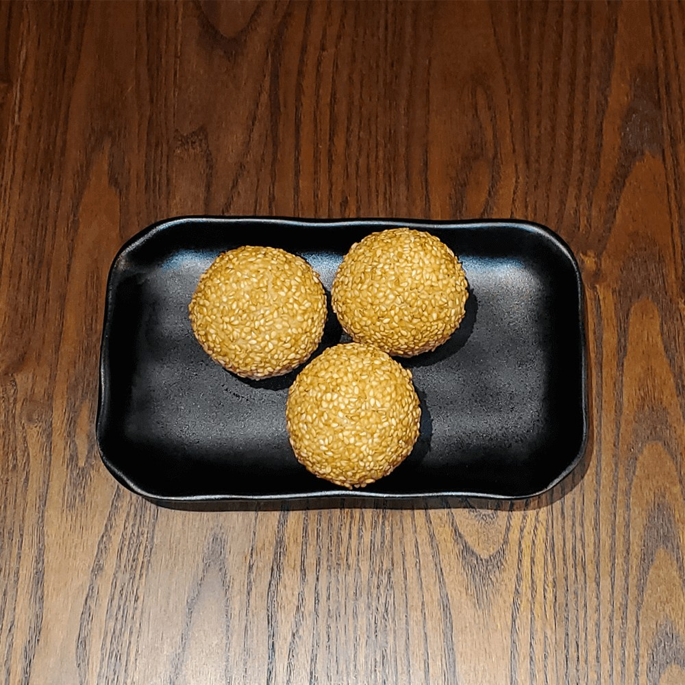sesame balls 3 pieces 芝麻球
